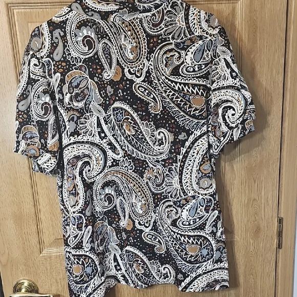 Elegant Paisley Women's Blouse - Black, White, and Brown - Picture 8 of 8
